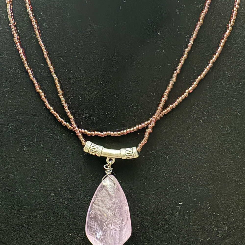 Beaded Necklace with Amethyst Pendant